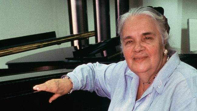 Die Pianistin Tatjana Nikolajewa – Porträtaufnahme aus dem Jahr 1993 | Bildquelle: picture-alliance / akg-images / Marion Kalter | Marion Kalter